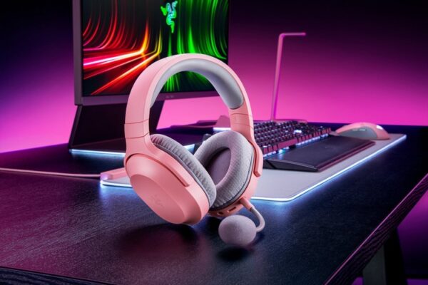 Razer Barracuda X Headphones Wired  Wireless Head-band Gaming, USB Type-C, Quartz Pink - Image 6