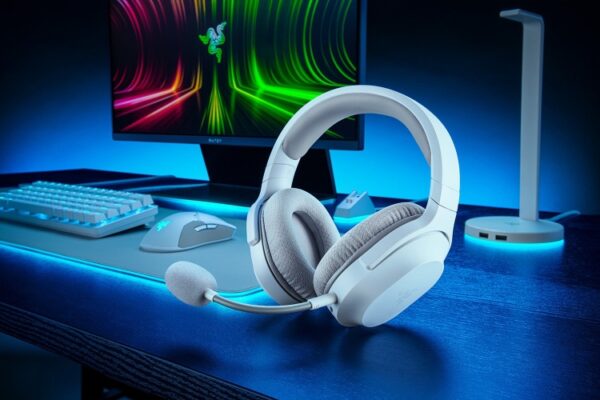 Razer Barracuda X Wired  Wireless Gaming Headset, USB Type-C, Bluetooth, White - Image 7