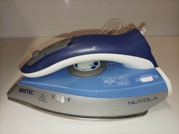 Ecost Customer Return, Imetec steam iron iMetec Nuvola - Image 2