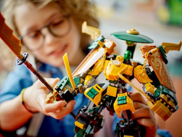 Lego 71794 Lloyd and Arin's Ninja Team Mechs Constructor - Image 4