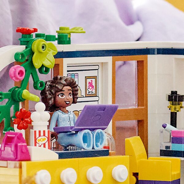 LEGO 41740 Aliya's Room Constructor - Image 5