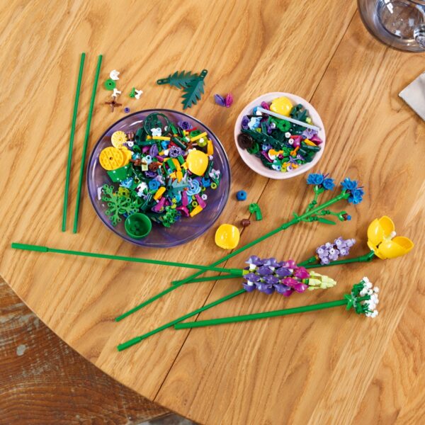 LEGO ICONS 10313 WINDFLOWER BOUQUET - Image 5