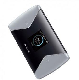 ROUTER TP-LINK wireless. portabil, 4G Mobile Wi-Fi, 600Mbps, Internal LTE Modem, SIM card slot, TFT screen display, rechargeable battery, micro SD card slot "M7650" (timbru verde 0.8 lei)