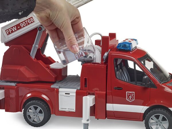 Wóz strażacki Mercedes Benz Sprinter z drabiną i światłami - Image 4