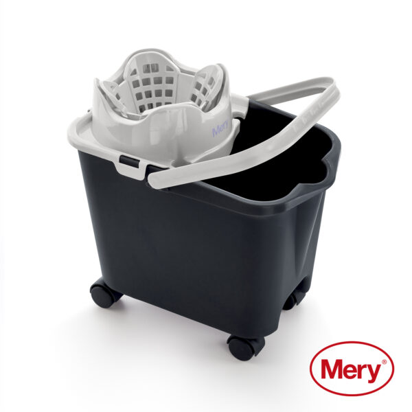 MERY Rectangular bucket on wheels 14 ltr with squeezer