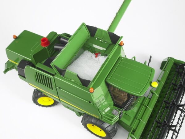 Bruder John Deere Toy Combine - Image 5