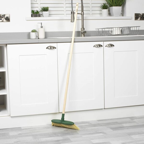 Beldray LA075277EU7 Eco Classic Floor Broom - Image 3