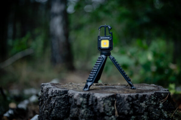 Newell Lunar Multitool LED + tripod - Image 23