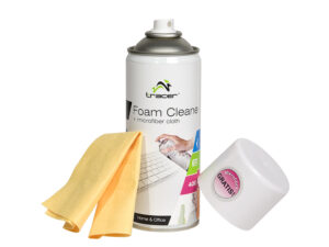 Pianka czyszcząca TRACER Plastic 400 ml + microfibre