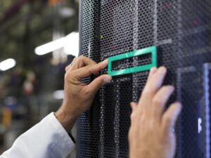 HPE ML30 Gen10 Mini SAS Cable Kit