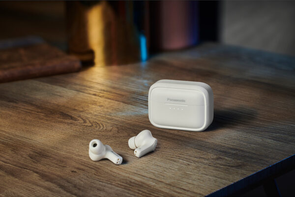 Panasonic wireless earbuds RZ-B210WDE-K, white - Image 4