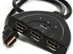 CABLU video GEMBIRD, switch 3 x HDMI (M) la HDMI (T), 0.5m,rezolutie maxima 4K UHD (3840 x 2160) la 60 Hz, conecteaza 3 dispozitive la 1 TV,indicator LED, negru, "DSW-HDMI-35" (timbru verde 0.08 lei)