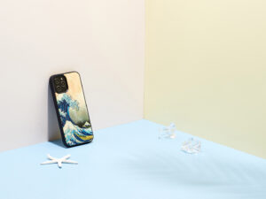 iKins case for Apple iPhone 12/12 Pro great wave off