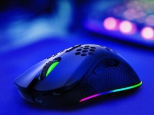 Vertux Ammolite Wireless Gaming Mouse RGB