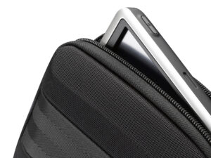 Case Logic 0887 Compact Case Large GPS GPSP-6 BLACK