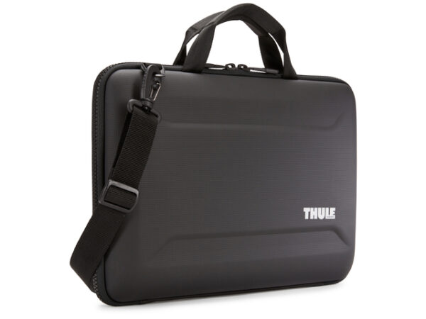 Thule Gauntlet 4.0 TGAE2357 - Black laptop case 40.6 cm (16") Sleeve case