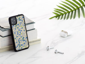 MAN&WOOD SmartPhone case iPhone 11 blue triangle black