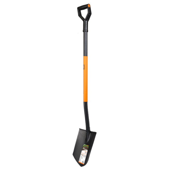 Sharp spade with hardened head made of boron steel