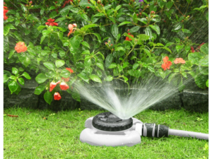 WHITE LINE 8-pattern turret sprinkler on base