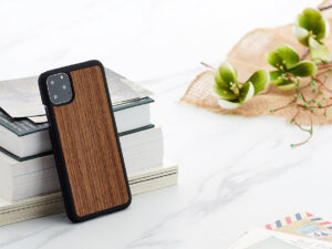 MAN&WOOD SmartPhone case iPhone 11 Pro Max black walnut black