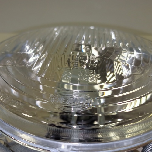 Ecost customer return HELLA 1A8 003 060761 HalogenHeadlight left/right für u.a. MercedesBenz GClas - Image 6