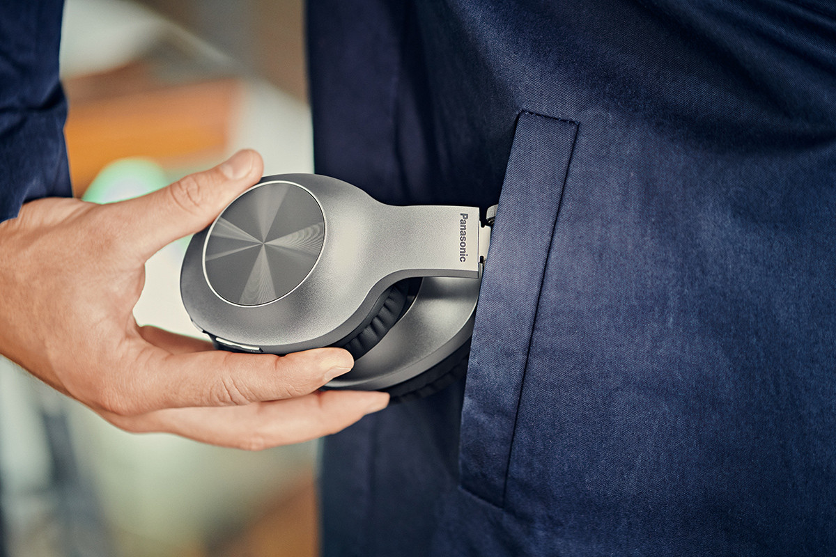 Panasonic wireless headset RB-HX220BDES, silver - Image 2