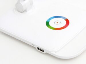 Platinet desk lamp with USB charger PDLQ60 12W (43804)