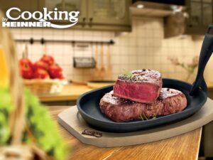 PLATOU SERV FONTA OVAL 24X14CM,BAZA LEMN